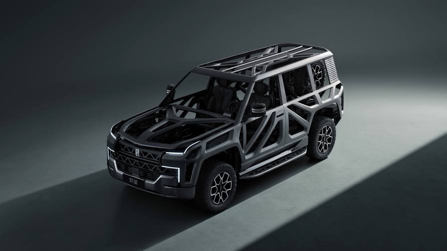 深圳195仰望U8硬派越野的科技魅力，国能汽车对传统燃油车市场的冲击